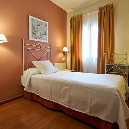 Hotel Murillo Siviglia Esterno foto