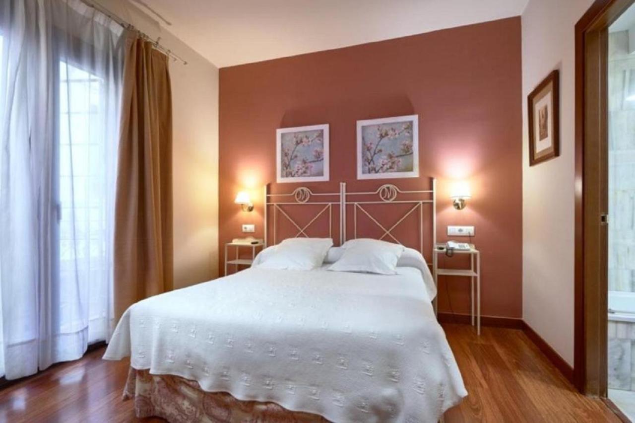 Hotel Murillo Siviglia Esterno foto