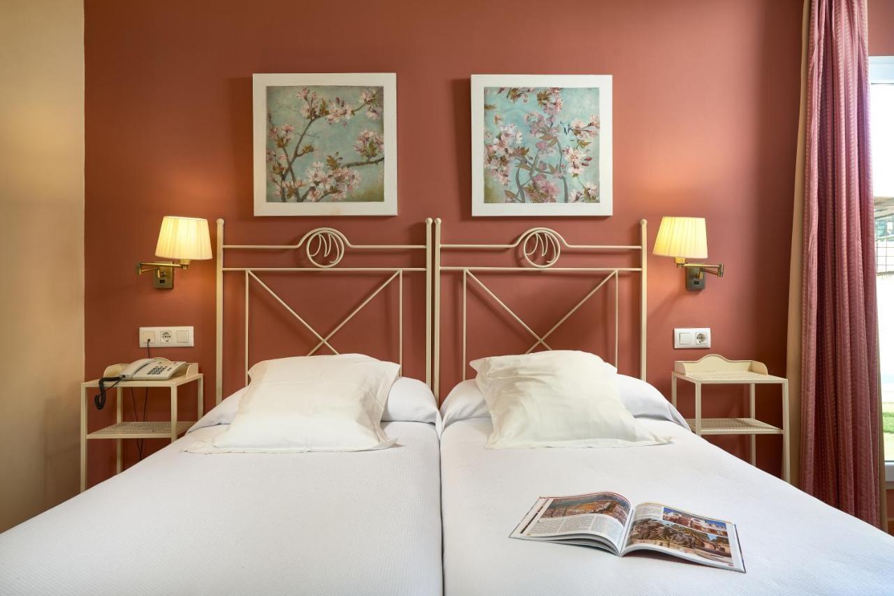 Hotel Murillo Siviglia Esterno foto