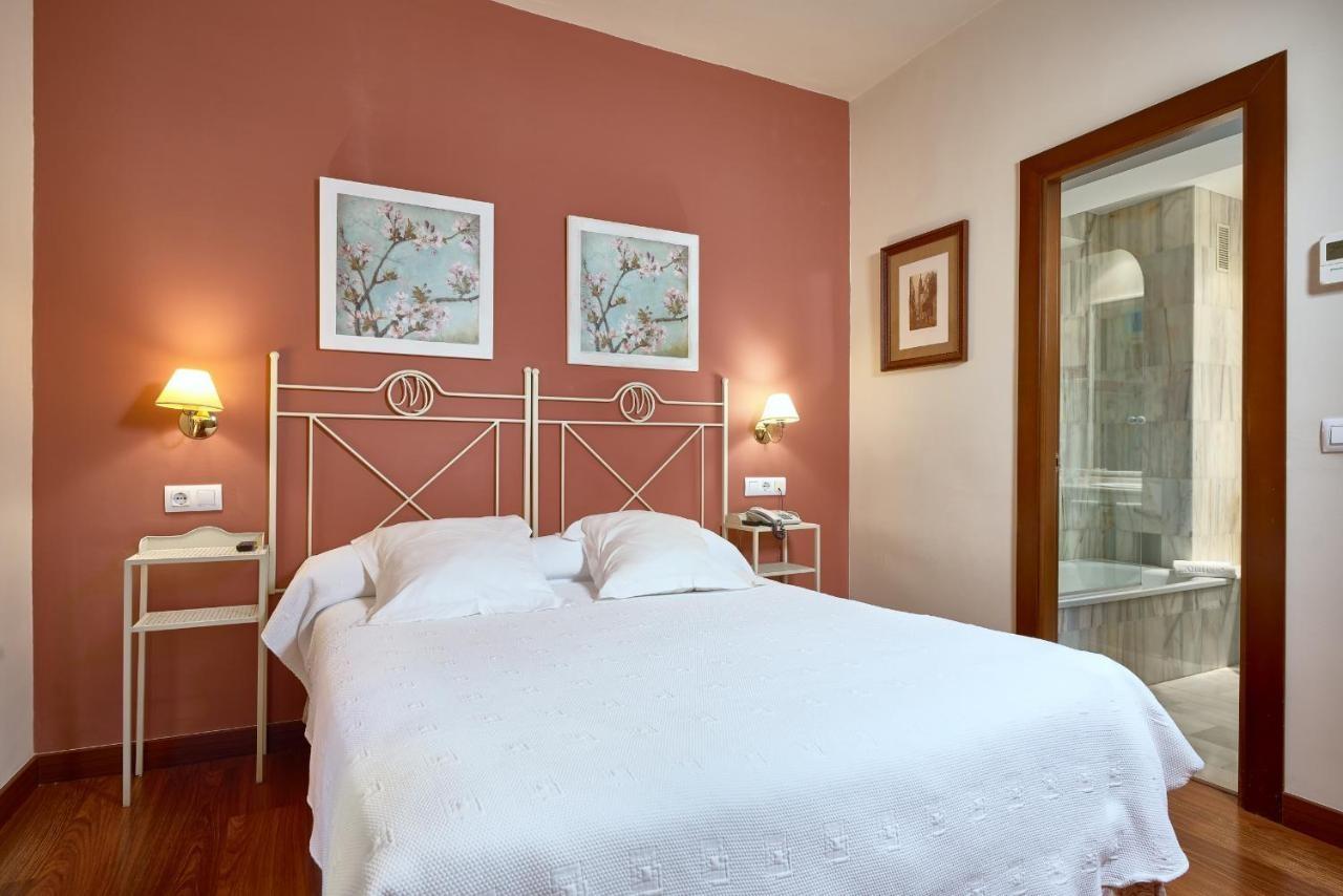 Hotel Murillo Siviglia Esterno foto
