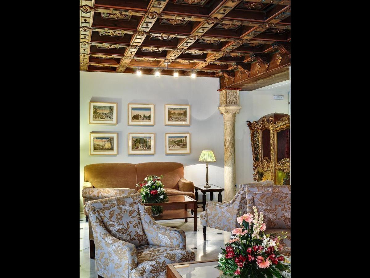 Hotel Murillo Siviglia Esterno foto