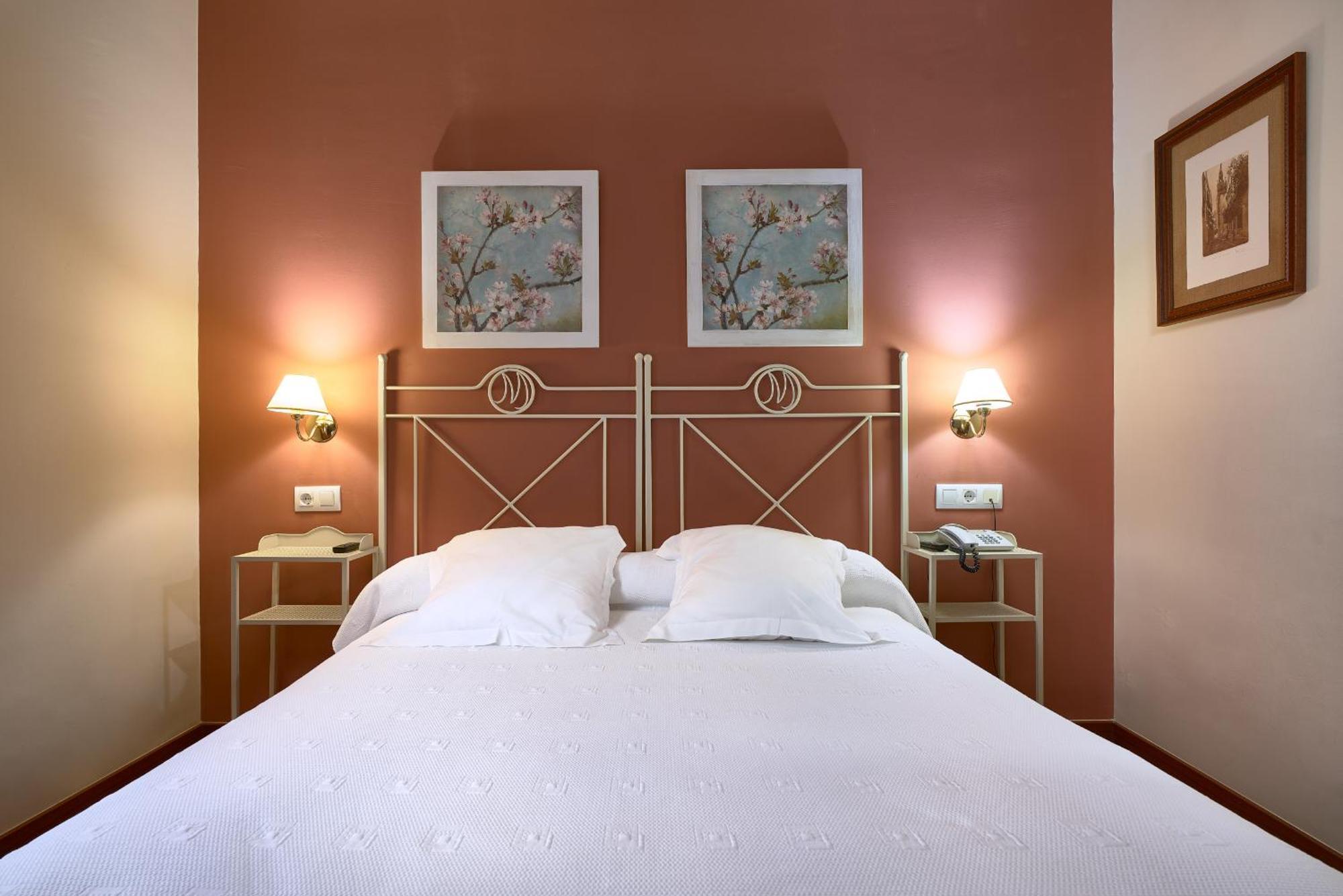 Hotel Murillo Siviglia Esterno foto