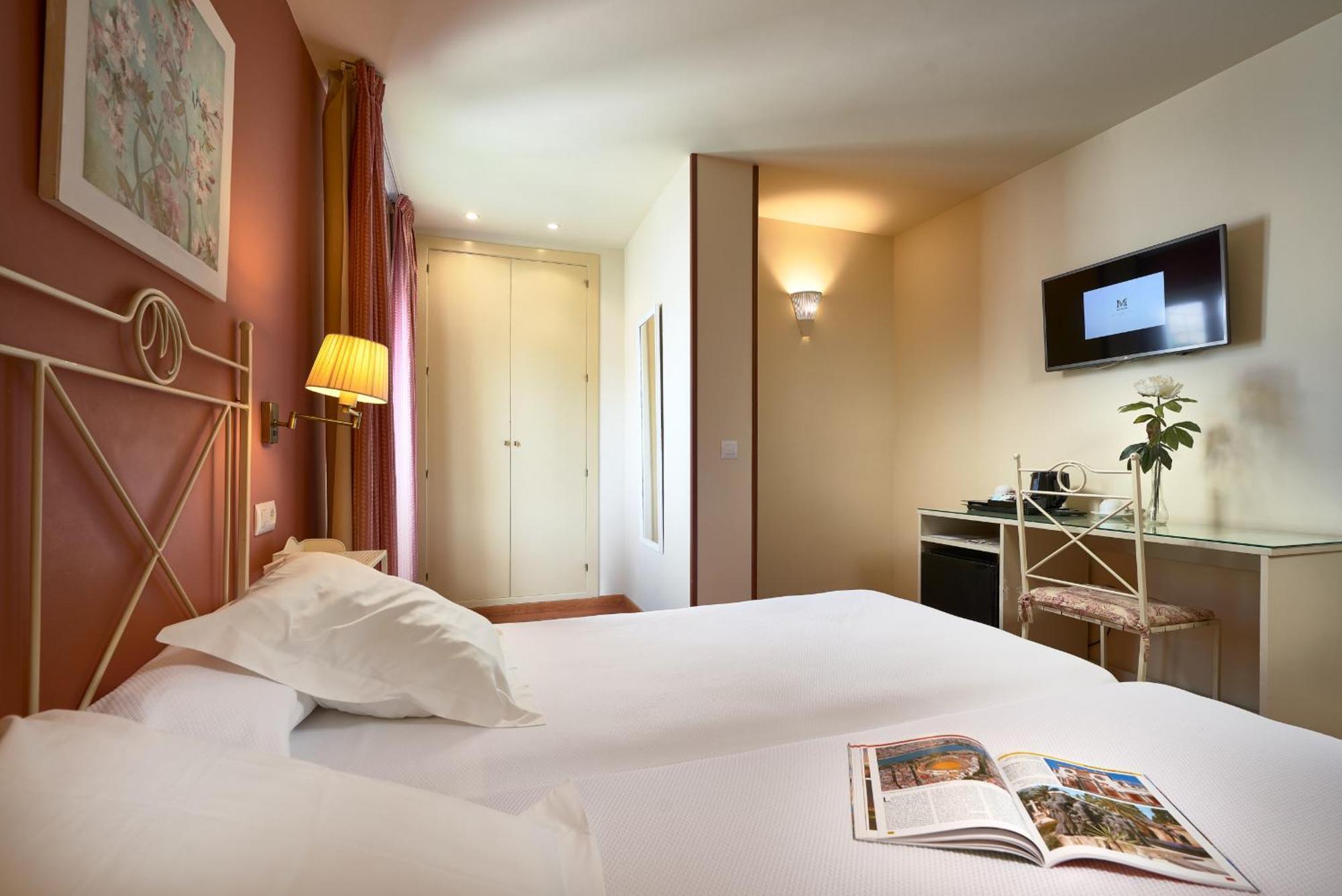 Hotel Murillo Siviglia Esterno foto