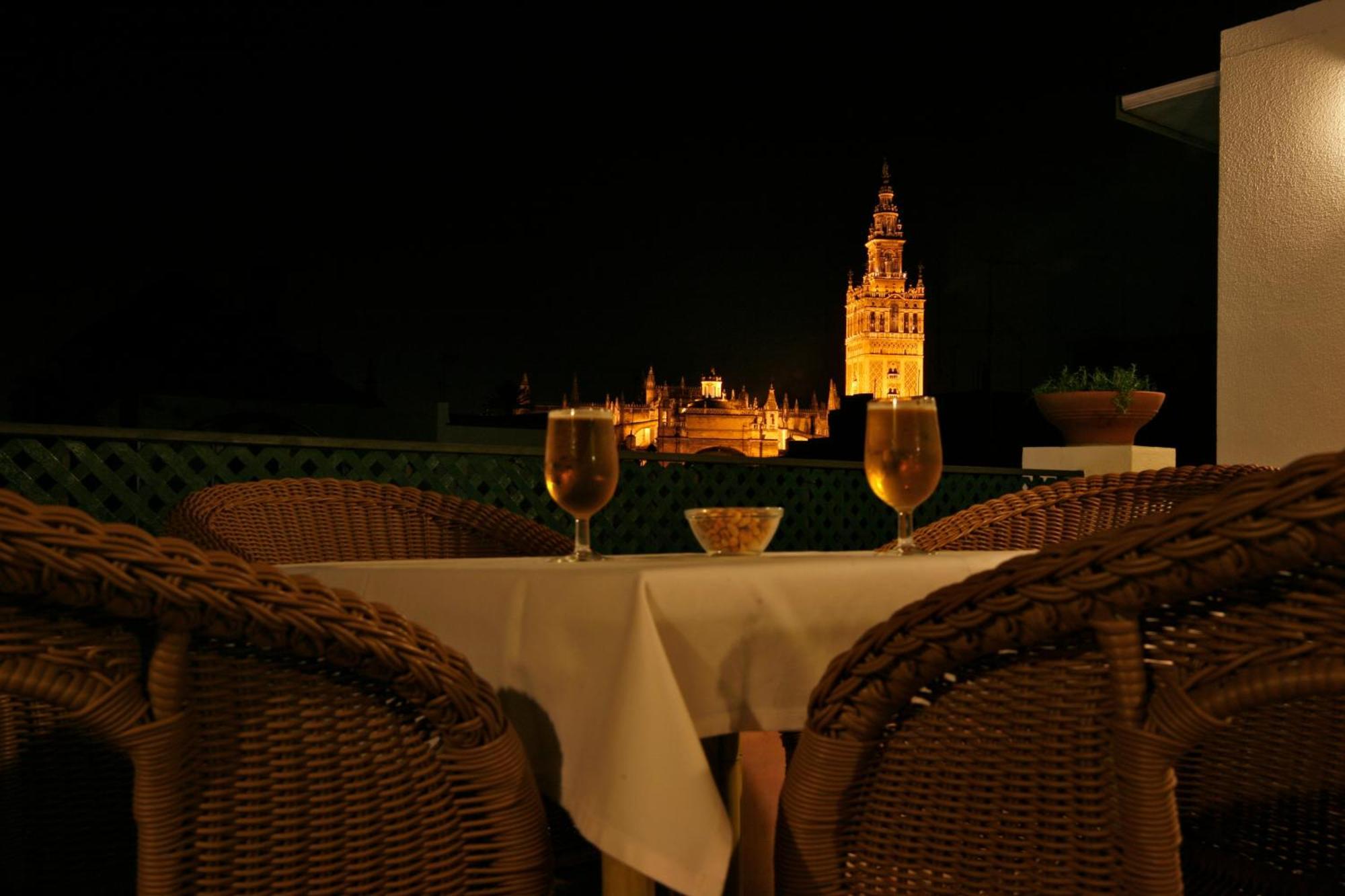 Hotel Murillo Siviglia Esterno foto