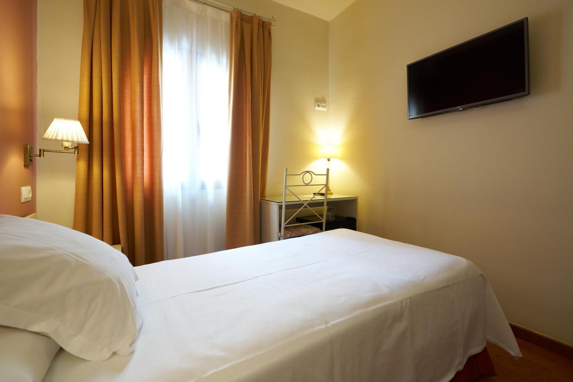 Hotel Murillo Siviglia Esterno foto