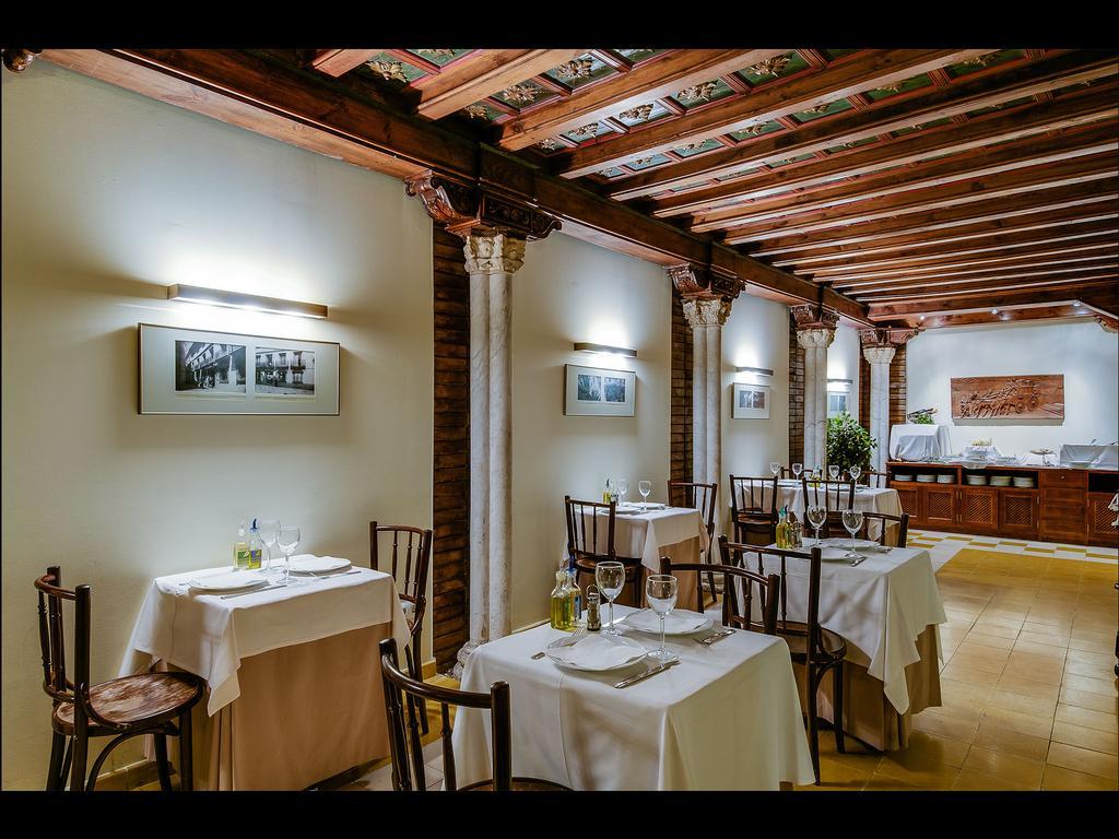 Hotel Murillo Siviglia Esterno foto