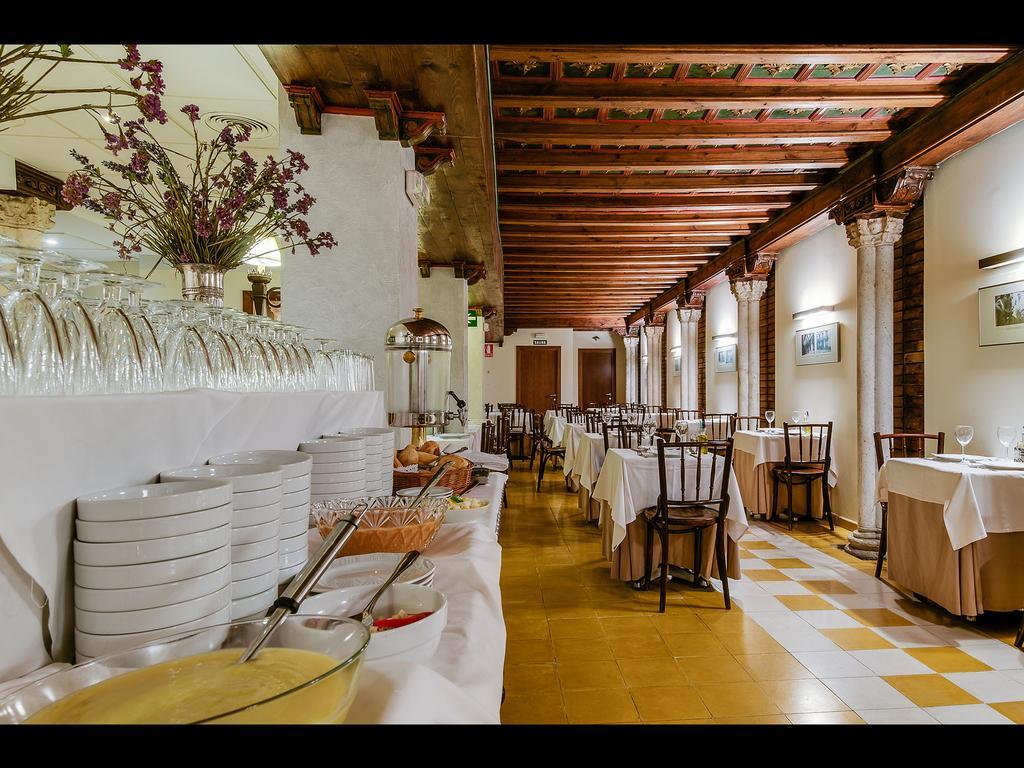 Hotel Murillo Siviglia Esterno foto